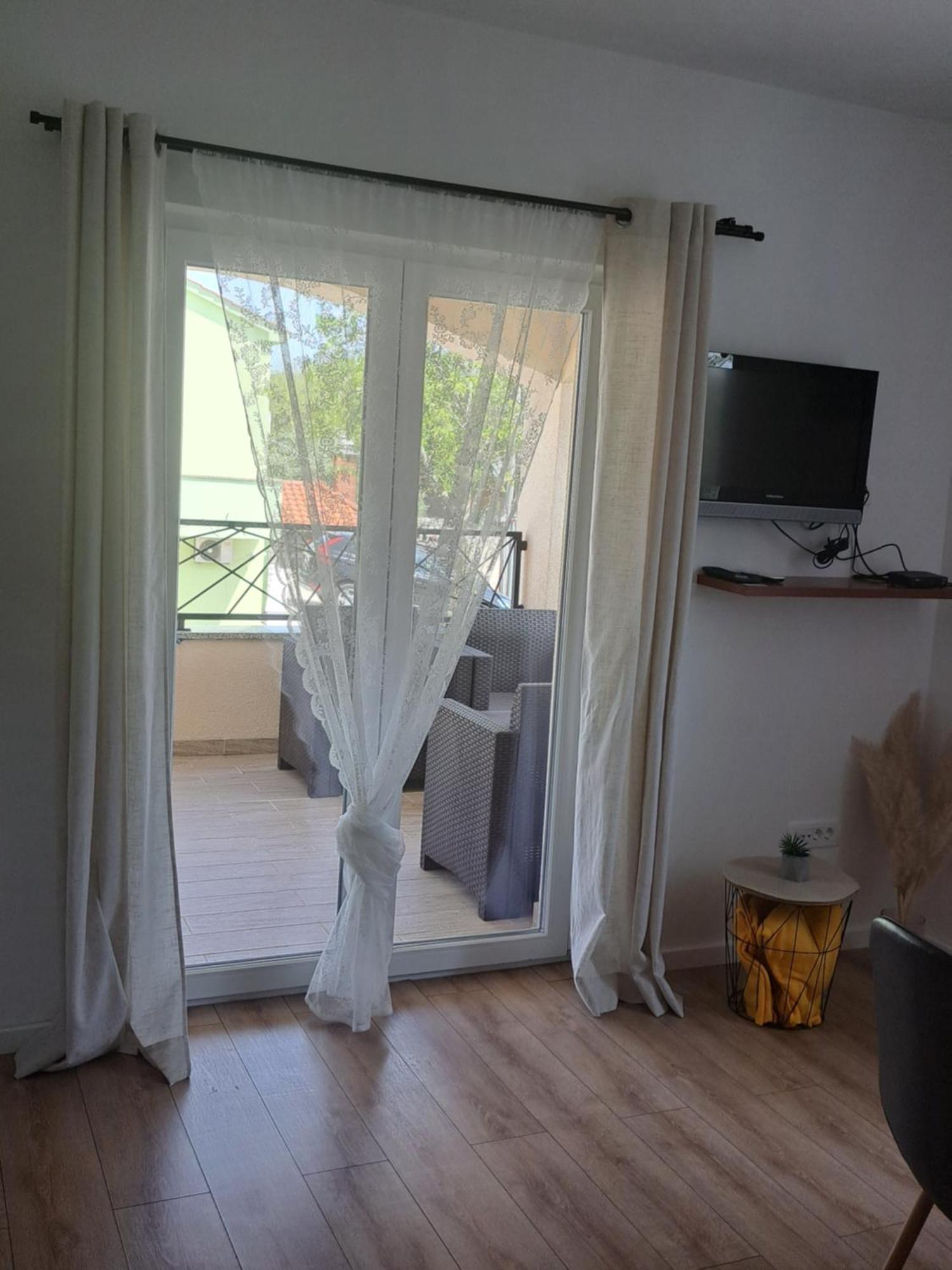 Ferienwohnung Blue Harmony 2 Malinska Exterior foto